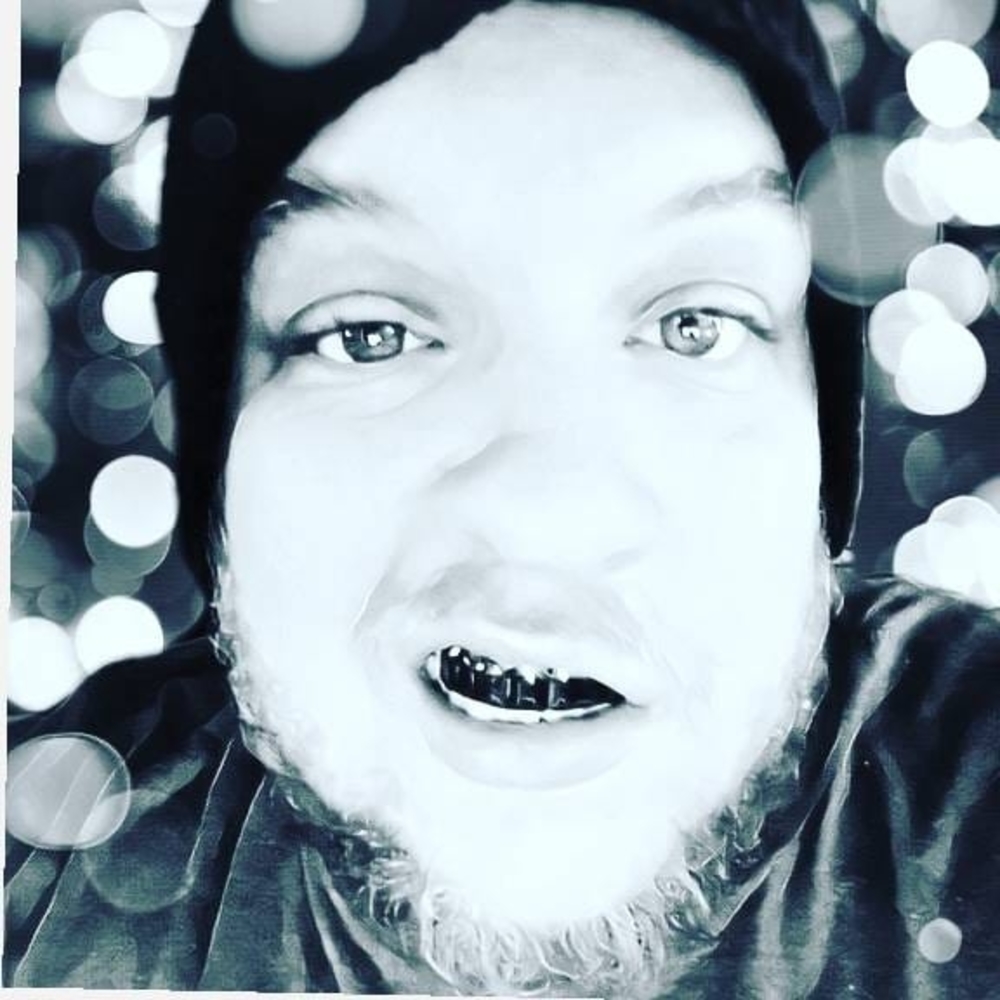 Meet your Posher, Christopher